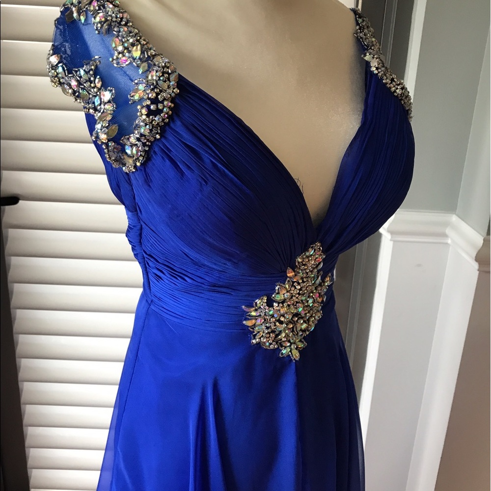 Cassandra stone for Macduggal gown